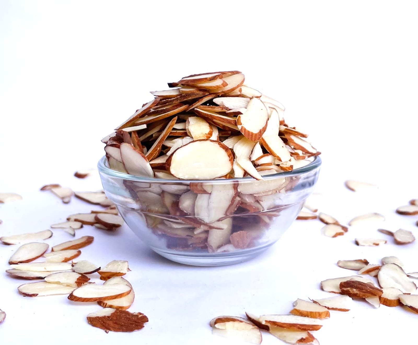 Hand made almonds HAND MADE ALMOND SLICES - Image 1